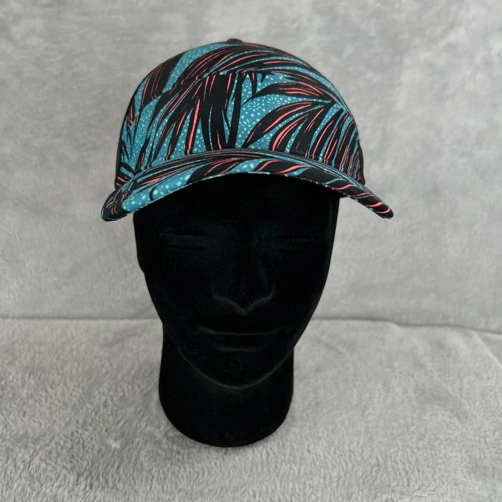 Lululemon Dash Splash Cap Palm Lace Teal Black Palm Print Tropical Running Gym